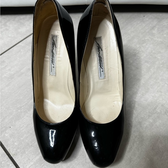 Brian Atwood Art. Maniac Vernice Nero 120mm Platform Pump size 8 - Picture 2 of 6